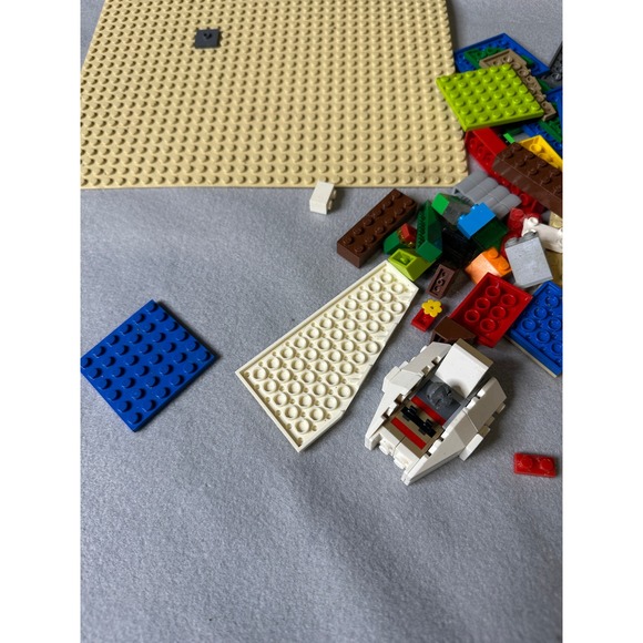 LEGO Mixed Lot Bulk Bricks Baseplates Plates Wheels Assorted Colors 86348 - Picture 2 of 7